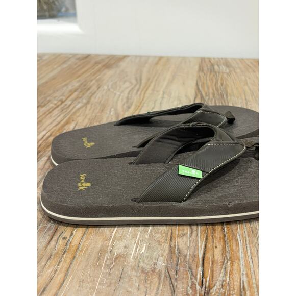 Sanuk Root Beer Cozy Flip Flops Brown Size 2-3 - Picture 2 of 5
